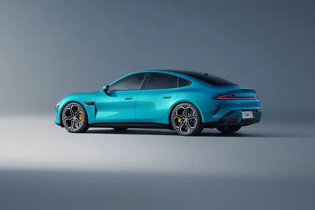 Xiaomi SU7