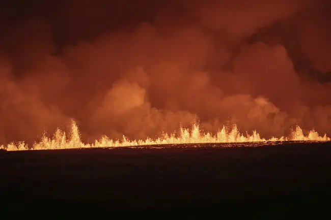 ifaisteio-islandia-ekrixi-3