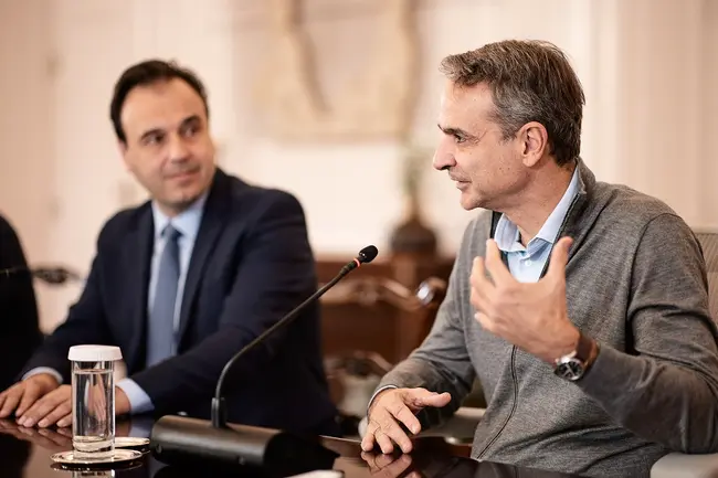 Σύσκεψη υπό τον Μητσοτάκη στο Μέγαρο Μαξίμου