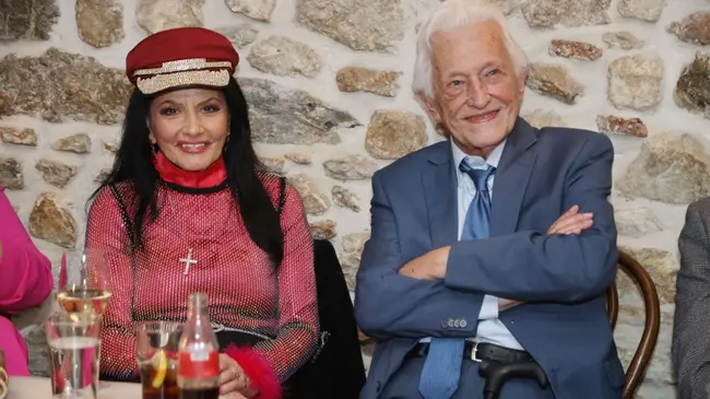 Ζωζώ Σαπουντζάκη - Πύρρος Αναγνωστόπουλος