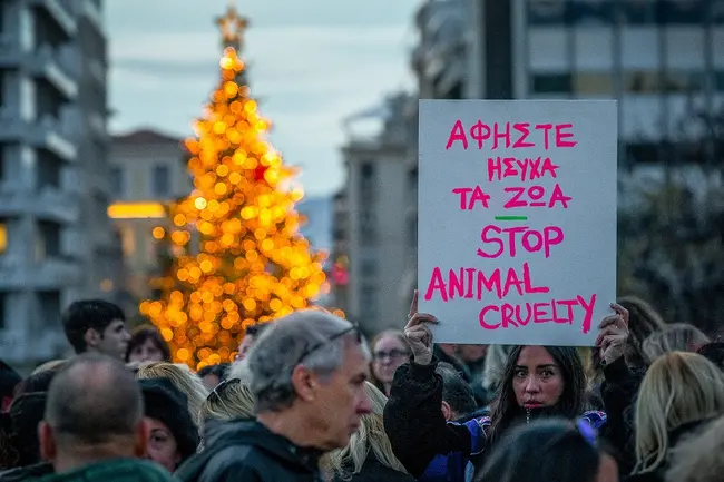 Συγκέντρωση διαμαρτυρίας για τον Όλιβερ