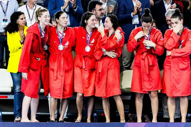 olympiakos-polo-gynaikes-2