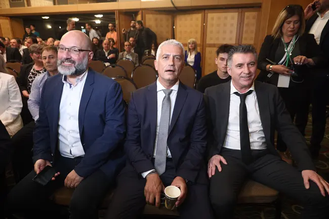 Η παρουσίαση των υποψήφιων ευρωβουλευτών του ΠΑΣΟΚ