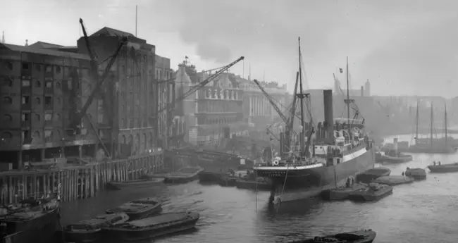 1895