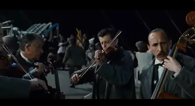 Violin Scene Titanic