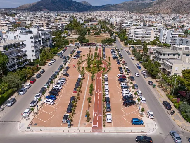 Ανάπλαση στη Γλυφάδα