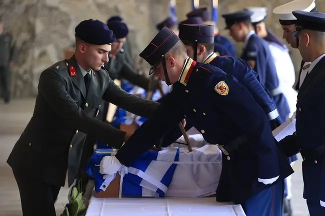 Επαναπατρισμός λειψάνων στην Ελευσίνα