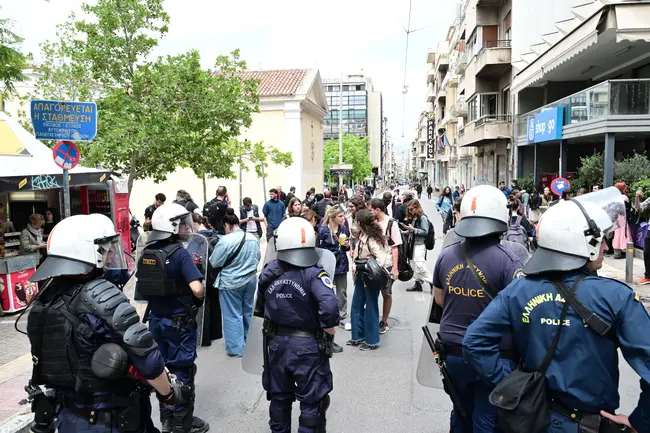 Αστυνομική επιχείρηση στη Νομική Αθηνών