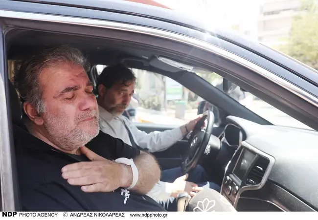 Ο Δημήτρης Σταρόβας