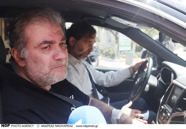 Ο Δημήτρης Σταρόβας