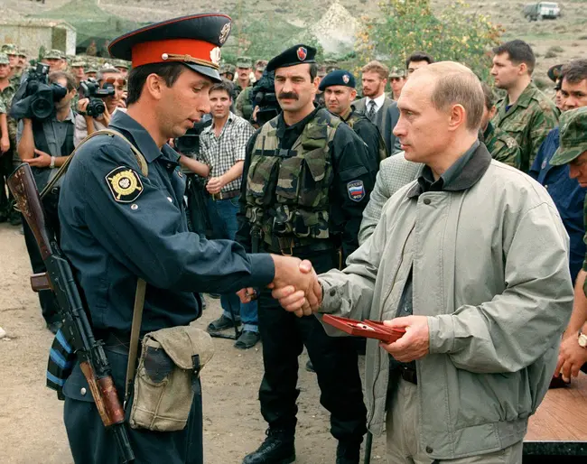 vladimir putin neos