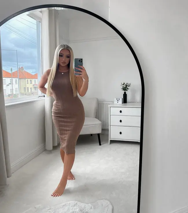 Το μοντέλο του OnlyFans Βικτόρια Τόμας – Μπόουεν