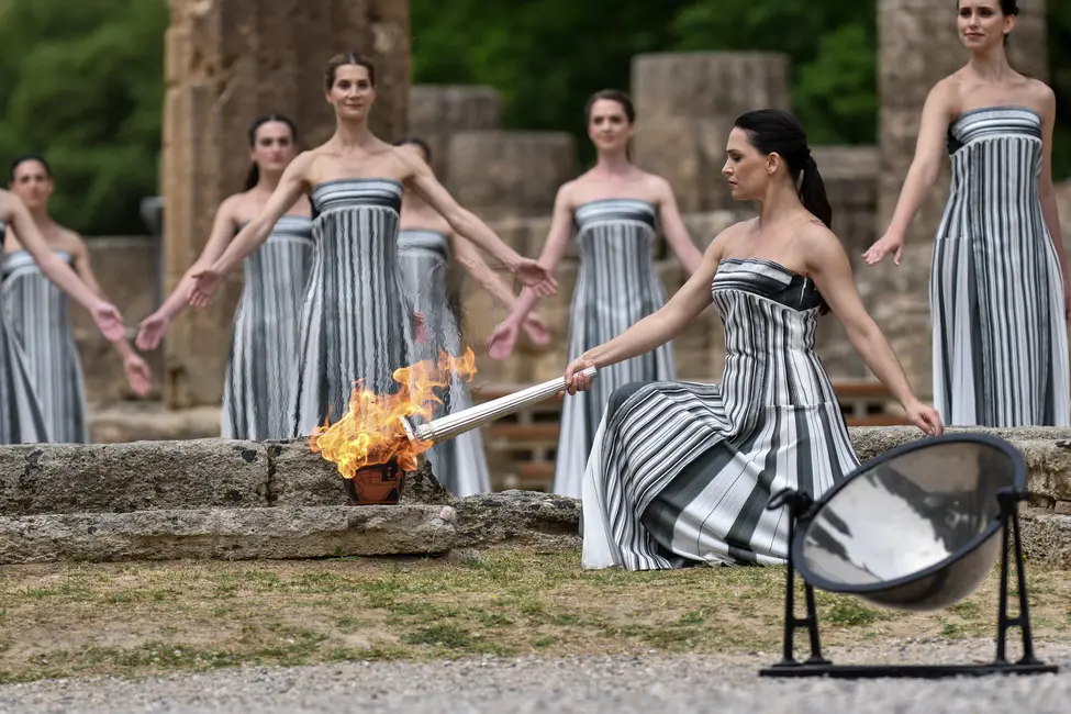 Ξεκίνησε το ταξίδι της η Ολυμπιακή Φλόγα 