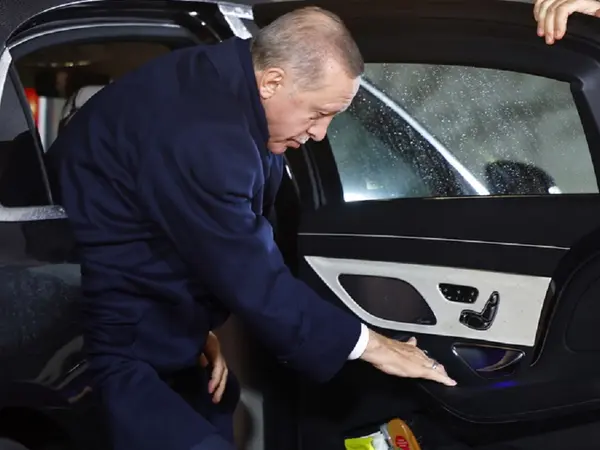 erdogan limouzina.jpg