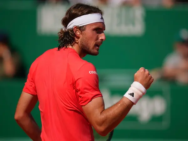 stefanos tsitsipas