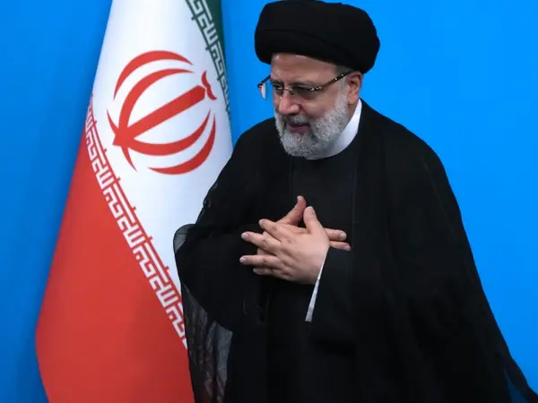  Ebrahim Raisi 