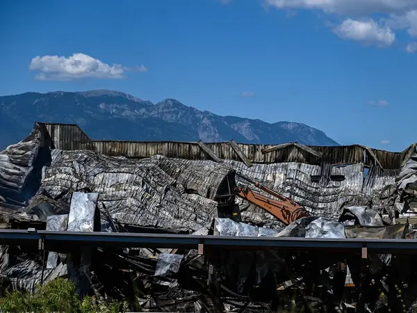 Εργοστάσιο στη Λαμία