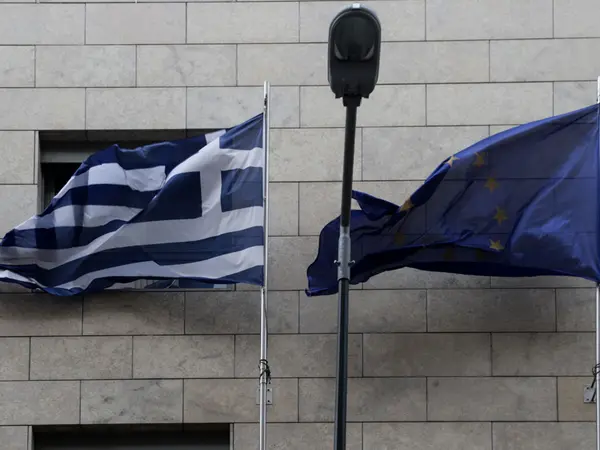 flags-greece-eu