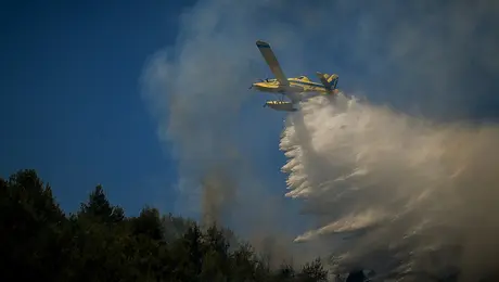 aeroplano pyrosvestiki